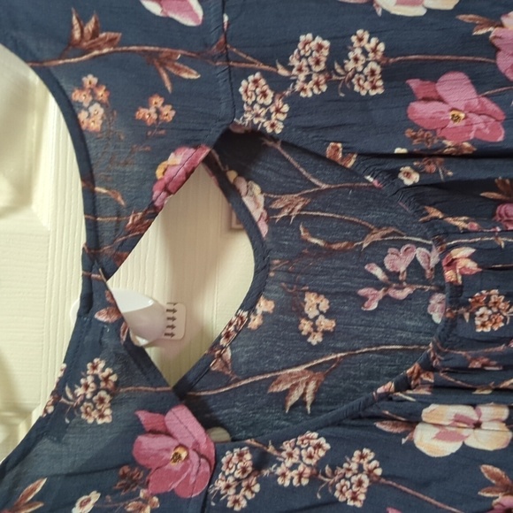 Gypsies & Moondust Women's Long Sleeve Keyhole Back Blouse Size Medium - New - Picture 4 of 8